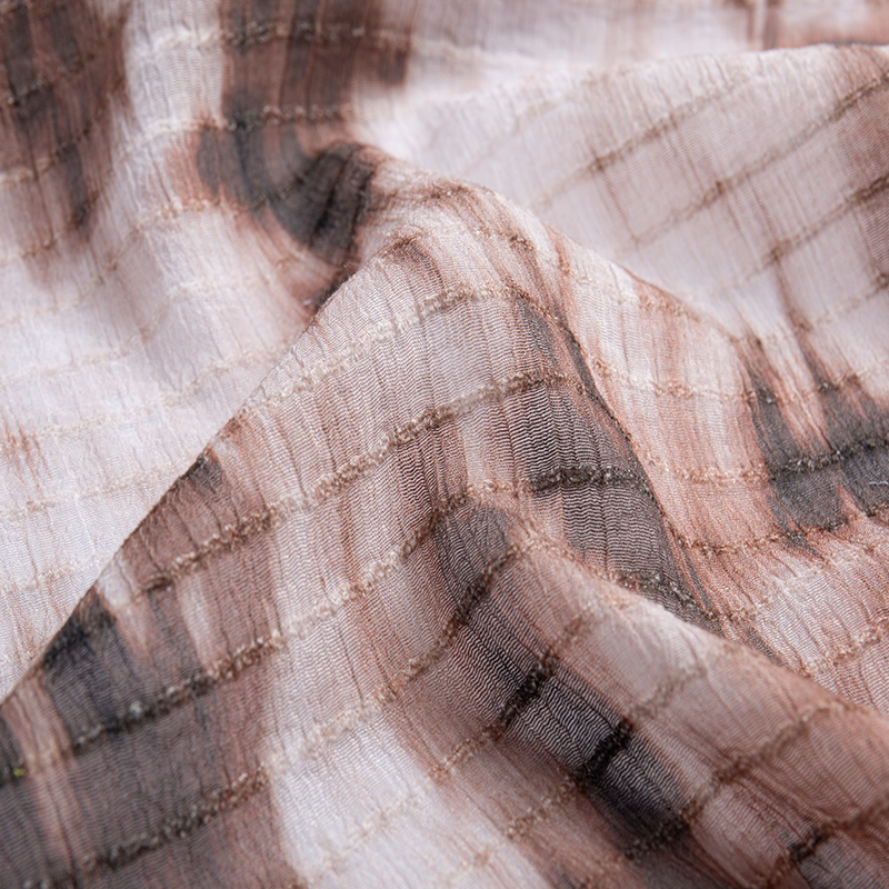 پارچه شنیل چه کاری می تواند برای کمد لباس مردانه و زنانه شما انجام دهد؟